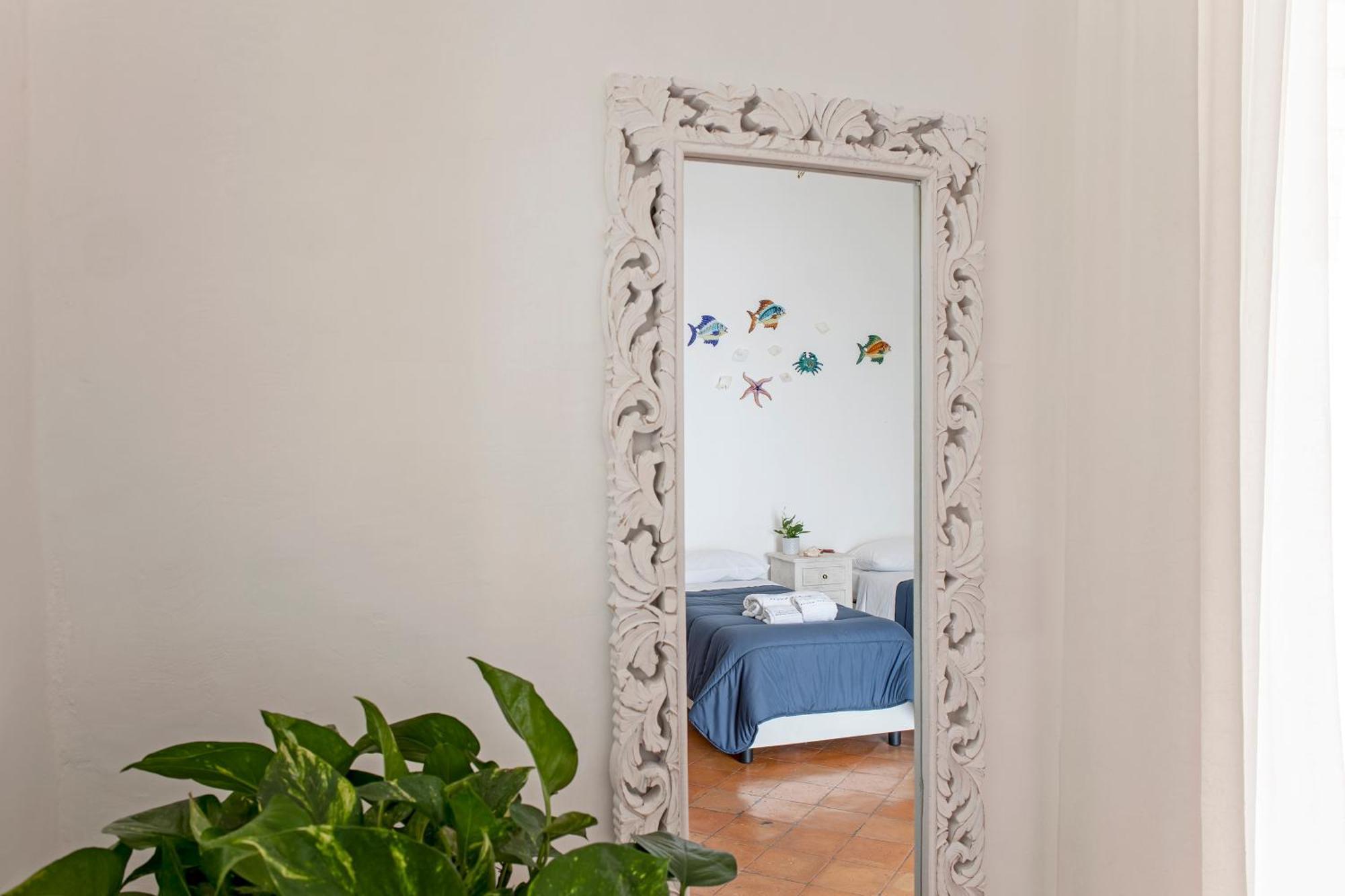 Casa Giosue - Your Home On The Amalfi Coast Конка-дей-Марини Экстерьер фото