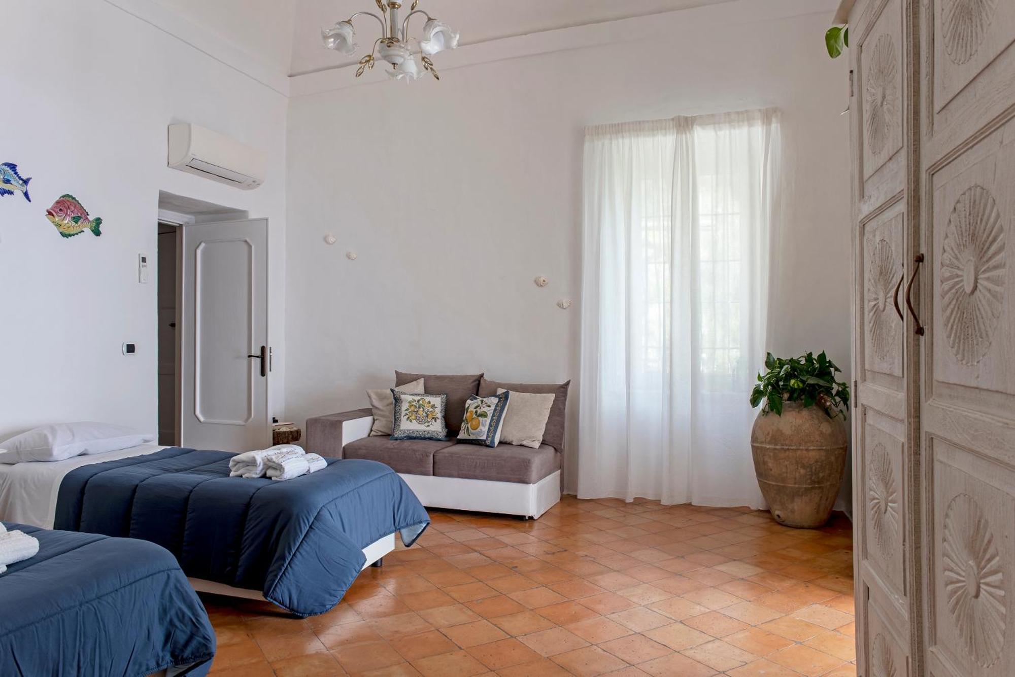 Casa Giosue - Your Home On The Amalfi Coast Конка-дей-Марини Экстерьер фото