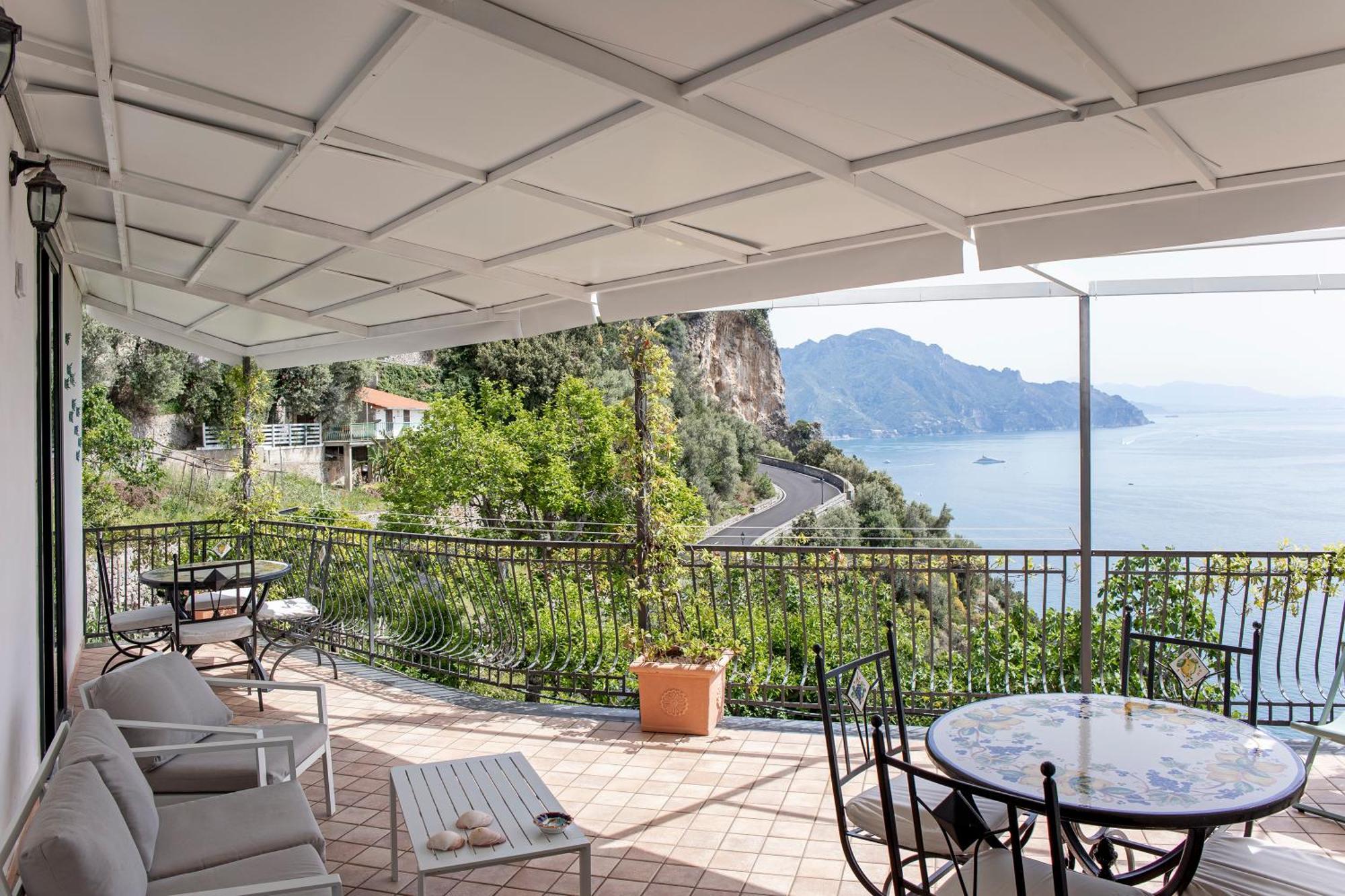 Casa Giosue - Your Home On The Amalfi Coast Конка-дей-Марини Экстерьер фото