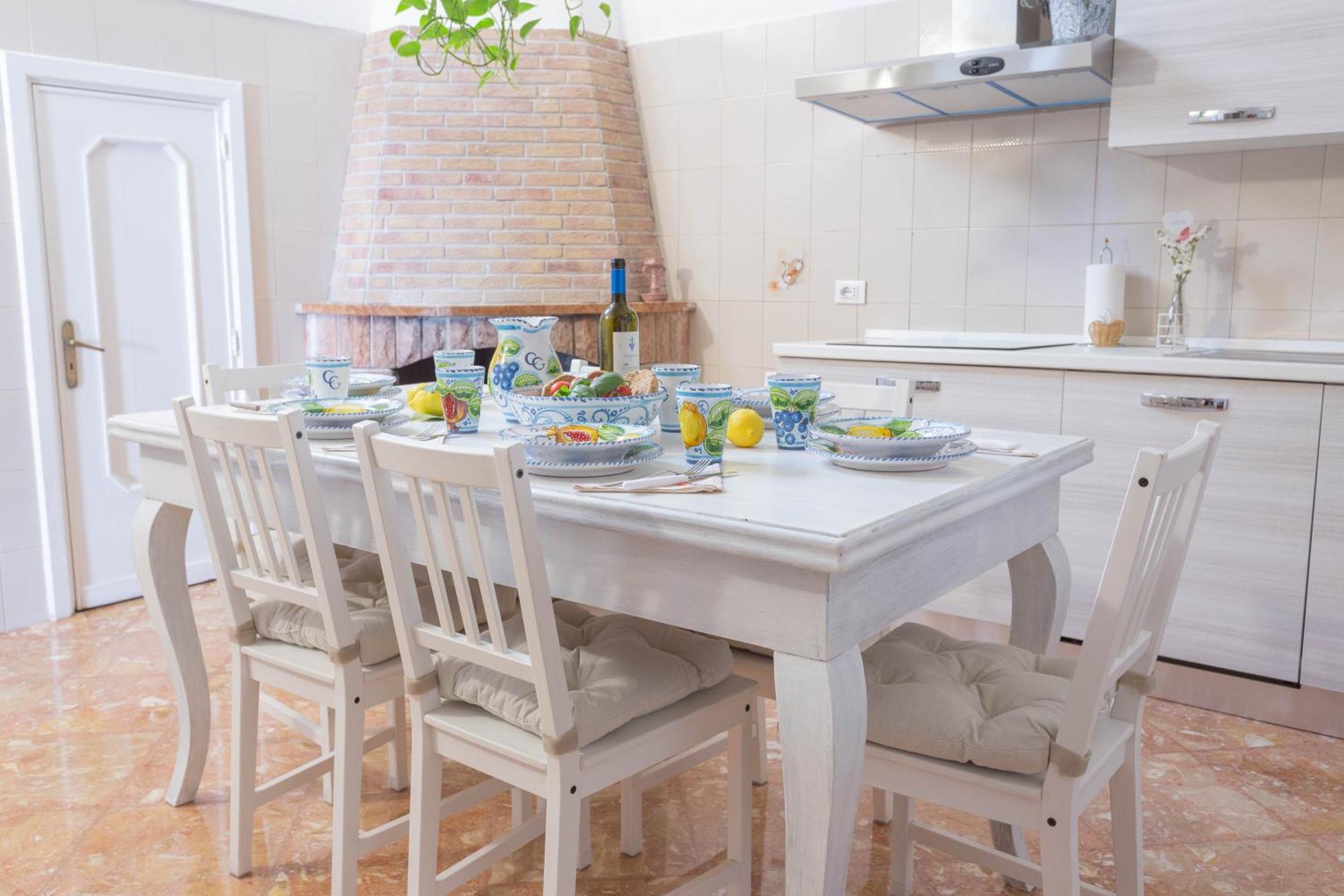 Casa Giosue - Your Home On The Amalfi Coast Конка-дей-Марини Экстерьер фото